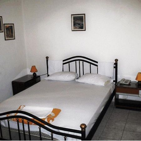 Argo Hotel Афины Экстерьер фото