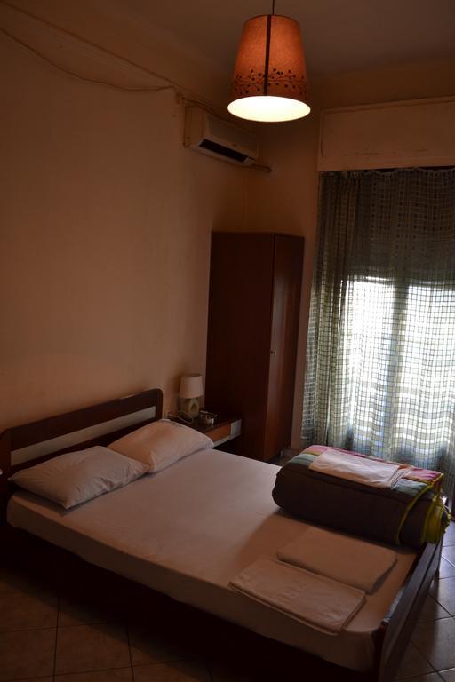 Argo Hotel Афины Экстерьер фото